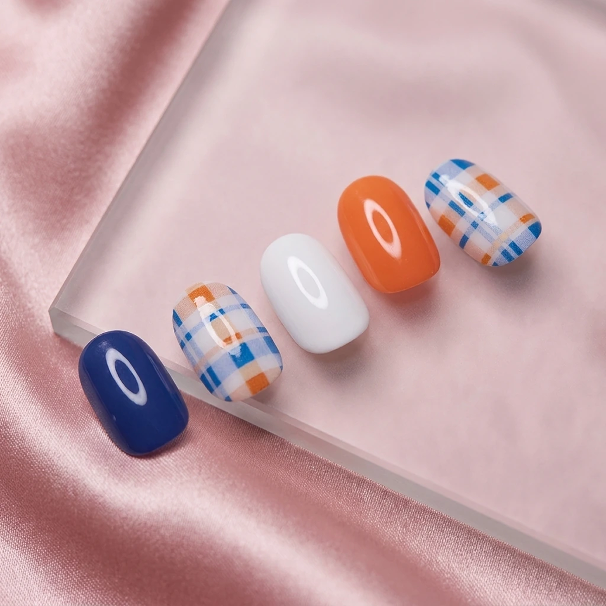 EDGE U - Joyful Check - Faux Ongles